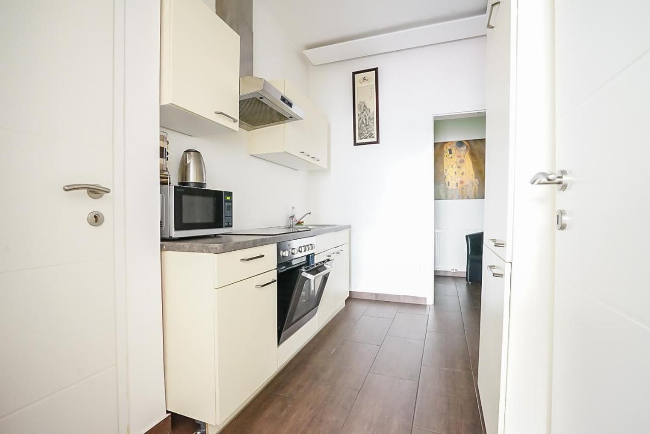 וינה Wonderful Big Apartment Near Yppen Market מראה חיצוני תמונה